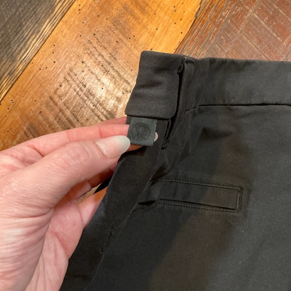 Lululemon ABC Classic-Fit Short 9" in Black Men’s Size 30 Warpstreme Fabric - Picture 6 of 9